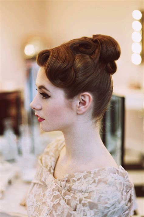 Elegant 1950s Fashion For The Modern Bride Vintage Wedding Hair