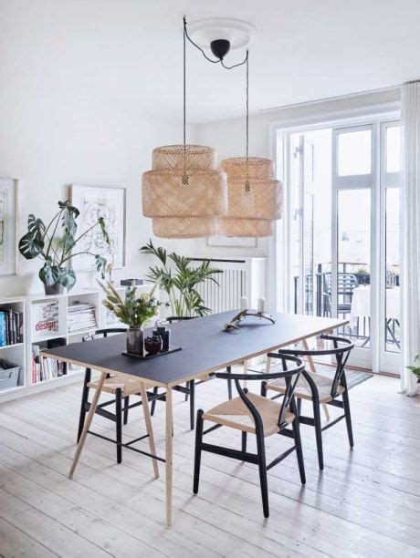 We like to think of pendant lighting as jewellery for a ceiling. Beautiful dining room with two Ikea ‚Sinnerlig' pendant ...