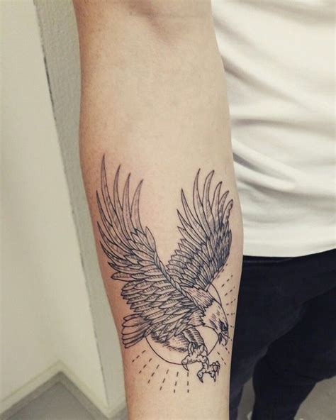 26 Small Flying Eagle Tattoo Idaleneaustin