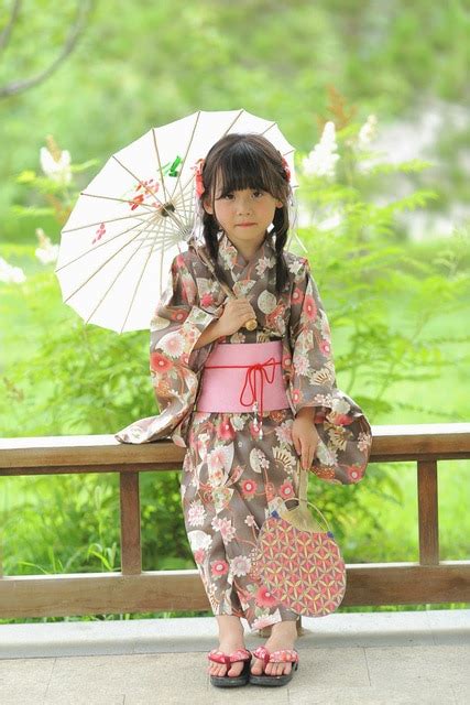 2019 New Pink Japanese Baby Girl Kimono Robe Cute Kid Yukata With Belt