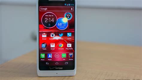 Motorola Droid Razr M Review The Verge