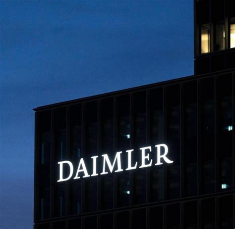 Daimler Trucks Motoren künftig auch von Hersteller Cummins WELT
