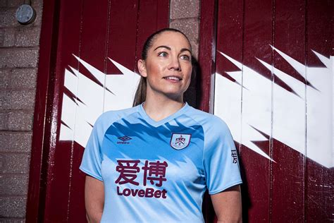 We are the clarets, turf moor is our home. Burnley 2019-20 Umbro Away Kit | 19/20 Kits | Football ...