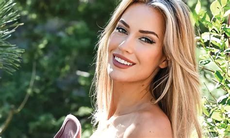 Paige Spiranac Dazzles In Braless Glamour Revealing Tanlines In Jaw