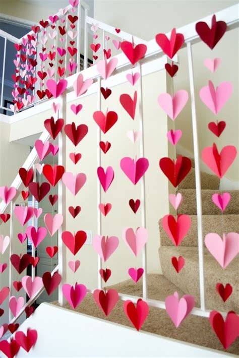 3 D Heart Paper Garlands Easy Diy Valentine Decorations