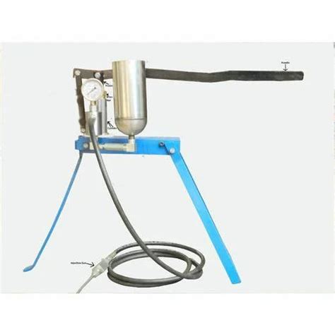 Metro Epoxy Injection Hand Pumps Model Namenumber M 100 Rs 20500