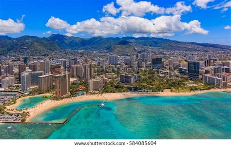 Aerial View Waikiki Beach Honolulu Hawaii Stock Photo Edit Now 584085604