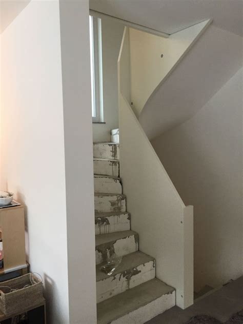 In zusammenarbeit mit dem fachmann gilt es, die reihenfolge für die sanierung des alten hauses festzulegen. BETON CIRE SPEZIALIST Anwenderbilder | Treppe haus, Treppe ...