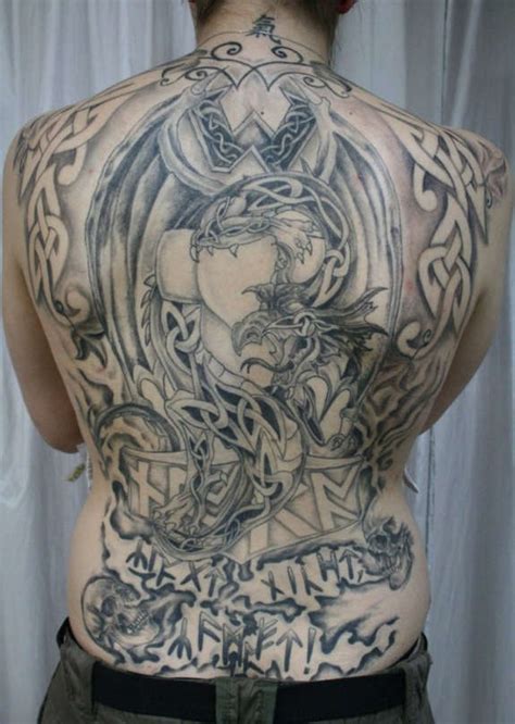 Forearm or shoulder tattoos will suit men who work out, a lot. 92 Authentic Irish Celtic Tattoos Knot, Trinity, Harp, Band