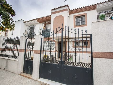 Casa en triana de 600 m2 repartido en 3 plantas. Venta de casa en Sevilla Este (Sevilla)| tucasa.com