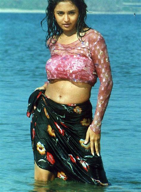 the king tamil actress gajala hot stills gajala hot navel show