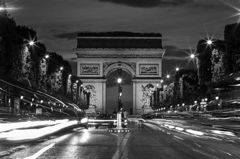 The Paris Cliché In Black And White Hecktic Travels