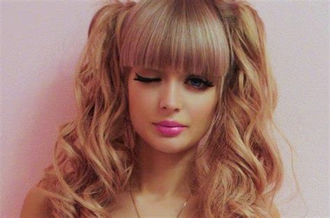 pin by aleyda perez on barbie fashion womens hairstyles hair beauty