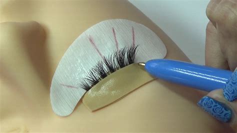 These cat eye eyelashes are available in distinct sizes for all. EASY LASH MAPPING FOR EYELASH EXTENSIONS - YouTube
