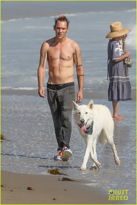 Jonathan Rhys Meyers Goes Shirtless At The Beach In Rare Photos Photo