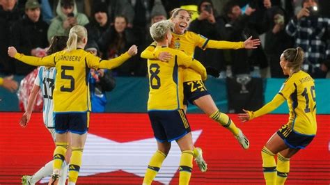 sweden wins group g at women s world cup to advance to showdown with the united states newsday
