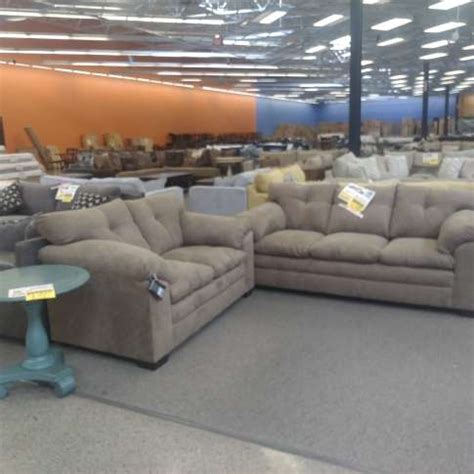 Tyler is conveniently located at 1921 ese loop 323 tyler, tx 75701. Overstock Furniture And Mattress