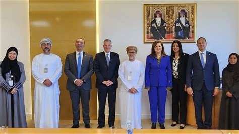وزيرة التخطيط تعرض إجراءات الإصلاح والفرص الاستثمارية بمصر في سلطنة عمان