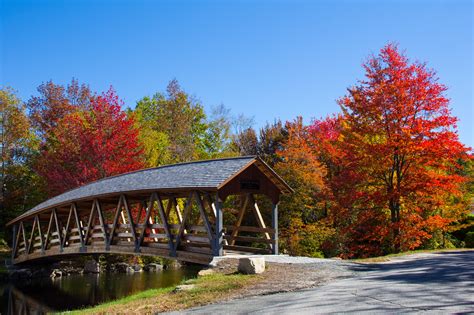 Holiday Vacations New England Fall Foliage