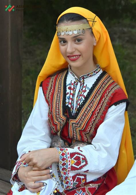 ⭐bulgarian Folklore⭐ Bulgarian Women European Outfit Traditional