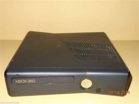 Microsoft Xbox 360 S 4 Gb Matte Black Console Pal Bundle Xbox