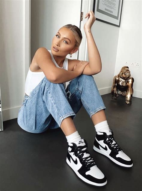 Street Style Womens Nike Air Jordan 1s Fashion Cognoscente