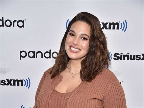 pregnant ashley graham shows off her tree of life stretch marks in nude bump photo