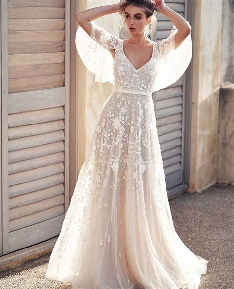 eslieb high end custom made v neck lace wedding dress 2019 a line wedding dresses button back