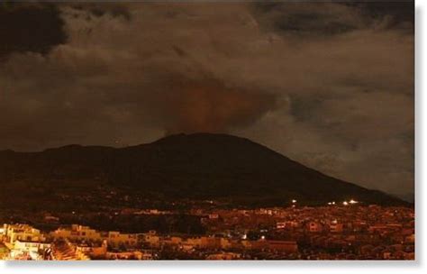 Colombia's Galeras Volcano Erupts -- Earth Changes -- Sott.net