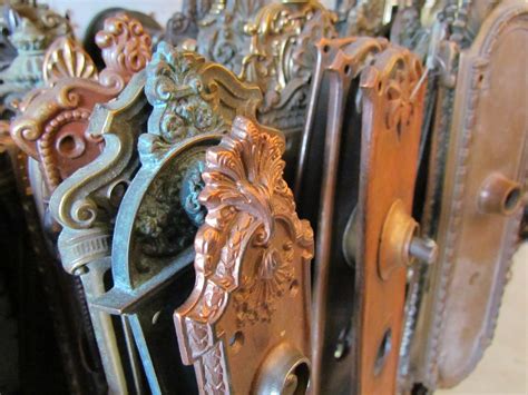 Eclectic Chic Lizs Antique Hardware