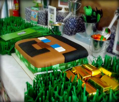 Cool minecraft party theme decorations ideas | best & creative party decorations ideasif you believehome made is real happiness then find alway stunning. A Stylish Affair by Jessie: Minecraft Inspired Party