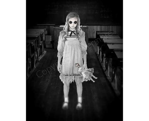 Creepy Doll Halloween Costume Scary Dolls Zombie Halloween Holloween