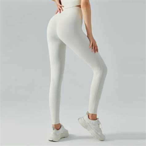 Nude High Elastic Yoga Pants With Peach Hip And Double Sided Brushed Design For Sports And