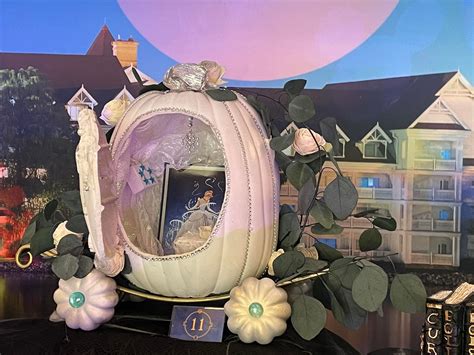 Grand Floridian Cast Member Halloween Pumpkins On Display