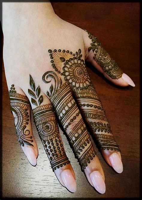 New And Beautiful Mehndi Designs For Girls Finger Henna Designs My