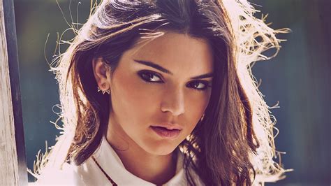 1920x1080 Kendall Jenner Pictures For Desktop Coolwallpapers Me