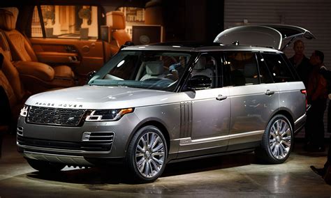 Land Rover Wont Slot New Model Above Range Rover As Luxe Suvs Boom
