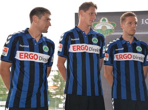 Word fan van spvgg greuther fürth en deel je favoriete herinneringen. Hummel Greuther Fürth 14-15 Home and Away Kits Released ...