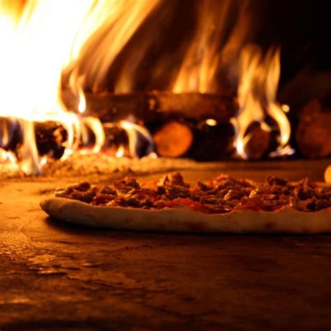 Questions about an upcoming event? Totally Wood Fired Pizza - Pizza Vans Leicestershire