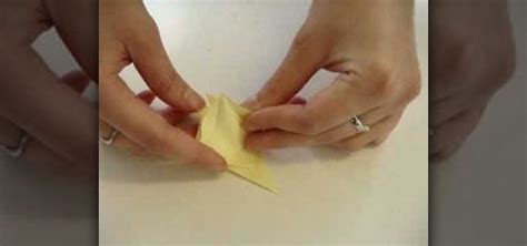 How To Origami A Crane With Sticky Notes Origami Wonderhowto