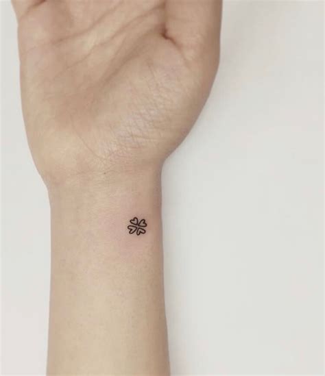 41 Simple First Small Tattoo Ideas For Women Simple Wrist Tattoos