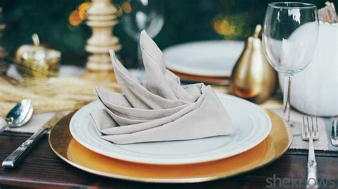 9 Creative Napkin Folds For Every Type Of Hostess Tutorial Sheknows