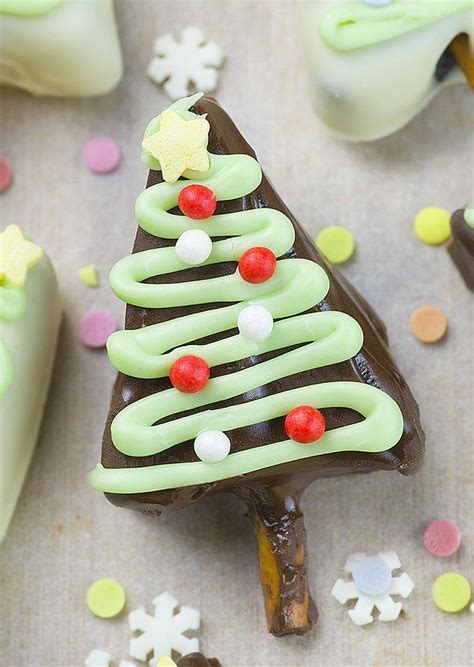 See more ideas about dessert recipes, christmas desserts, recipes. Christmas Tree Oreo Truffles | No Bake Oreo Dessert Recipe