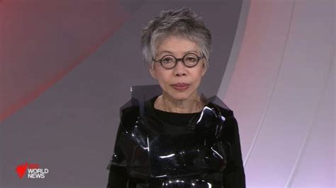 emotional tributes as lee lin chin delivers final sbs bulletin sbs news