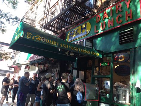 Jeremiahs Vanishing New York Bandh Reopens