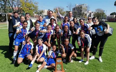 Leona's ice cream is focused on one simple goal: Leonas del Instituto Británico de Torreón campeonas del ...