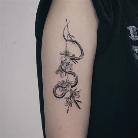 🌸🐍🌸 Snake And Flower Tattoo By Zipinblack Snake Tattoo Design