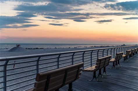Long beach is a city located on long beach barrier island, which lies just south of long island in new 80 west broadway, long beach, ny 11561. Best Beaches To Visit On Long Island This Summer | Long ...