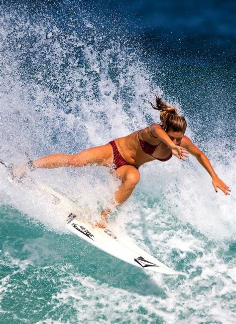 coco ho surfing surfing waves surfing pictures