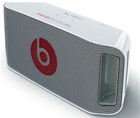 Amplify your boating adventure and experience the sound. Beats by Dr. Dre Beatbox Portable iPod Speaker Dock ...